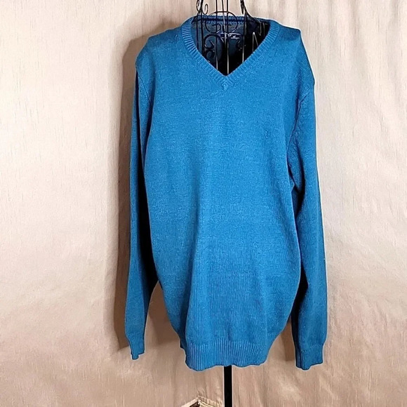 IZOD Men's Lyon Blue V Neck‎ Pullover Sweater XL/TG/XG NWT - Picture 1 of 8